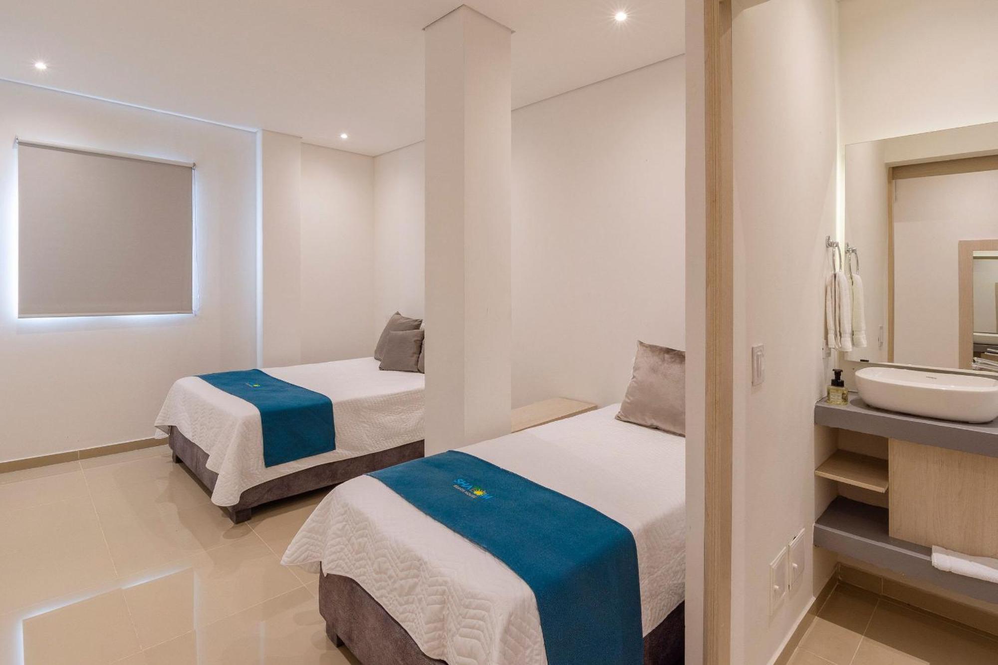 Amazing Beach House 13Br W/Pool & Staff Cartagena  Exterior foto
